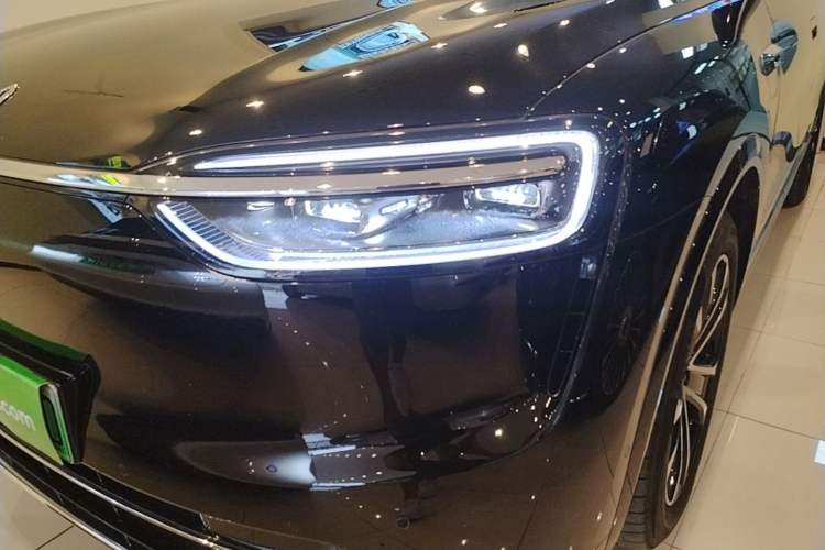 Used Hima AITO M7 2026 Model Range-Extending Ultra All-Wheel Drive 5-Seater Version Left Front Headlight