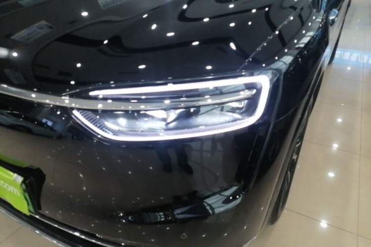 Used Hima AITO M7 2026 Model Range-Extending Max All-Wheel Drive 5-Seater Version Left Front Headlight