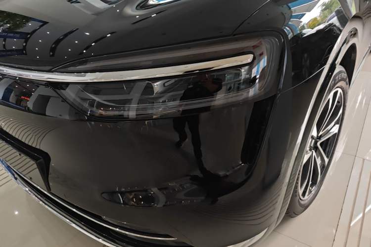Used Hima AITO M7 2026 Model Range-Extending Max All-Wheel Drive 6-Seater Version Left Front Headlight
