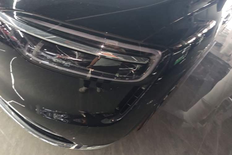 Used Hima AITO M7 2026 Model Range-Extending Ultra All-Wheel Drive 6-Seater Version Left Front Headlight