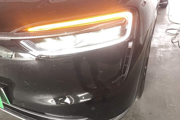 Used Hima AITO M7 2026 Model Range-Extending Ultra All-Wheel Drive 6-Seater Version Left Front Headlight