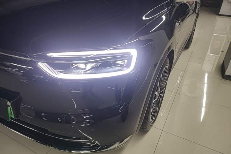 Used Hima AITO M7 2026 Model Range-Extending Max All-Wheel Drive 5-Seater Version Left Front Headlight