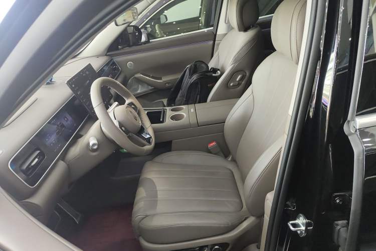 Used Hima AITO M7 2026 Model Pure Electric Max All-Wheel Drive 5-Seater Version Left Front Seat