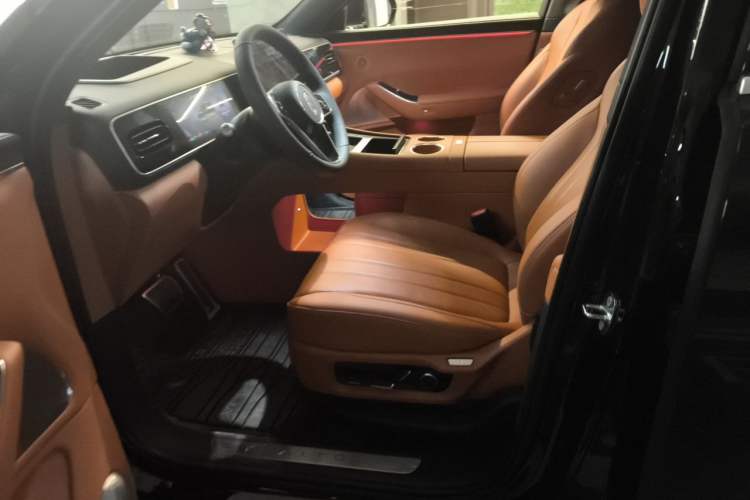 Used Hima AITO M7 2026 Model Range-Extending Ultra All-Wheel Drive 5-Seater Version Left Front Seat
