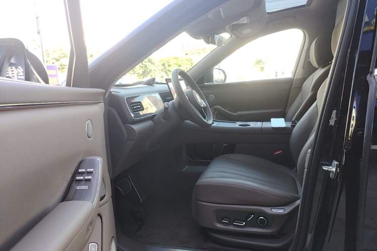 Used Hima AITO M7 2026 Model Range-Extending Ultra All-Wheel Drive 5-Seater Version Left Front Seat