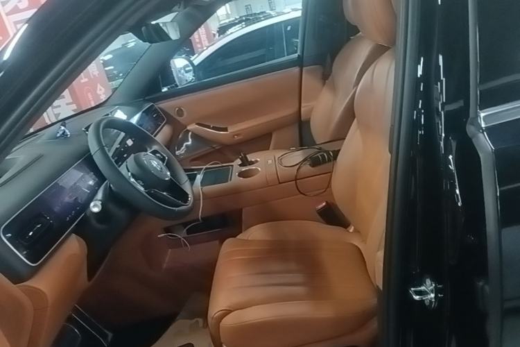 Used Hima AITO M7 2026 Model Range-Extending Max All-Wheel Drive 6-Seater Version Left Front Seat