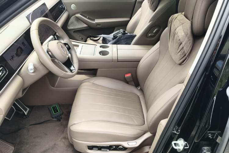 Used Hima AITO M7 2026 Model Range-Extending Ultra All-Wheel Drive 6-Seater Version Left Front Seat