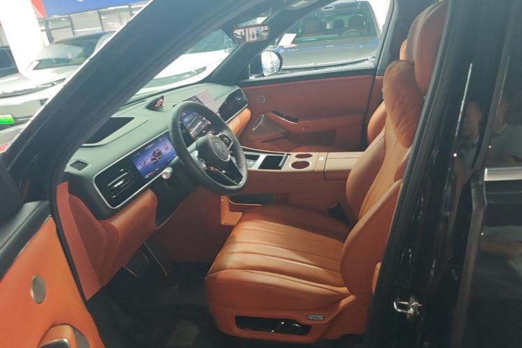 Used Hima AITO M7 2026 Model Range-Extending Ultra All-Wheel Drive 6-Seater Version Left Front Seat