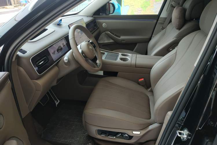 Used Hima AITO M7 2026 Model Range-Extending Ultra All-Wheel Drive 5-Seater Version Left Front Seat