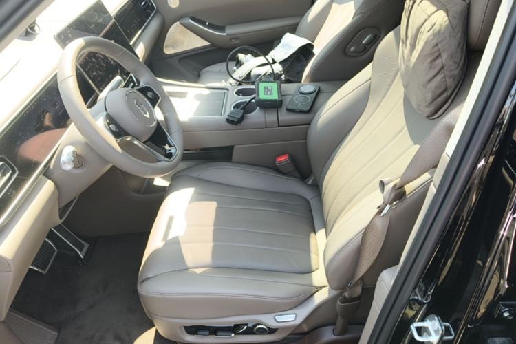 Used Hima AITO M7 2026 Model Range-Extending Max All-Wheel Drive 6-Seater Version Left Front Seat