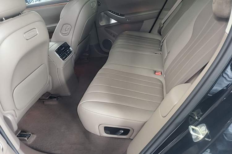 Used Hima AITO M7 2026 Model Range-Extending Ultra All-Wheel Drive 5-Seater Version Left Rear Seat