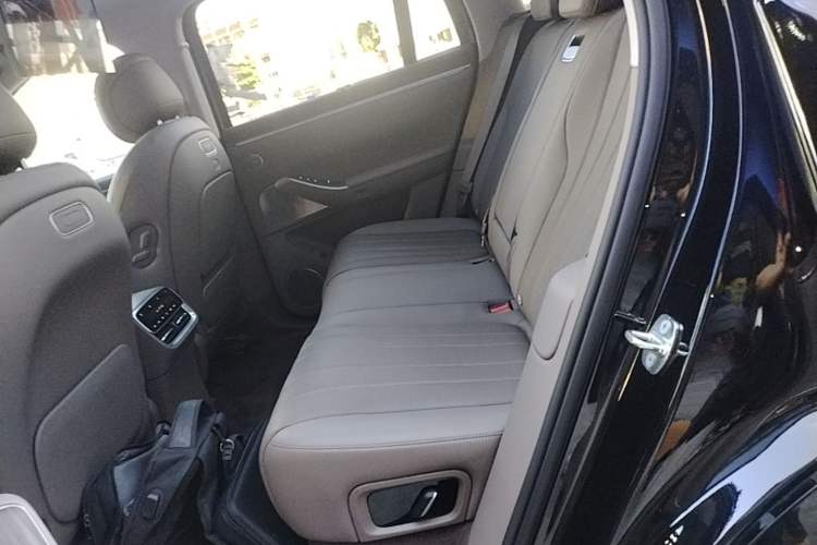 Used Hima AITO M7 2026 Model Range-Extending Ultra All-Wheel Drive 5-Seater Version Left Rear Seat