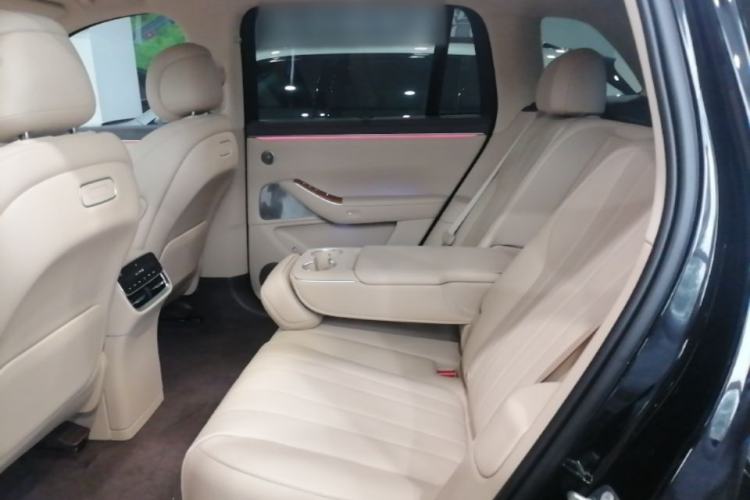 Used Hima AITO M7 2026 Model Range-Extending Max All-Wheel Drive 5-Seater Version Left Rear Seat