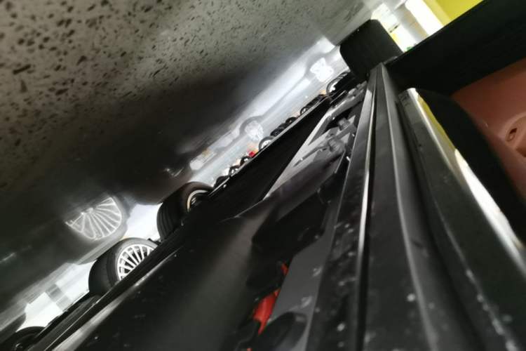 Used Hima AITO M7 2026 Model Range-Extending Max All-Wheel Drive 5-Seater Version Left Side Sill