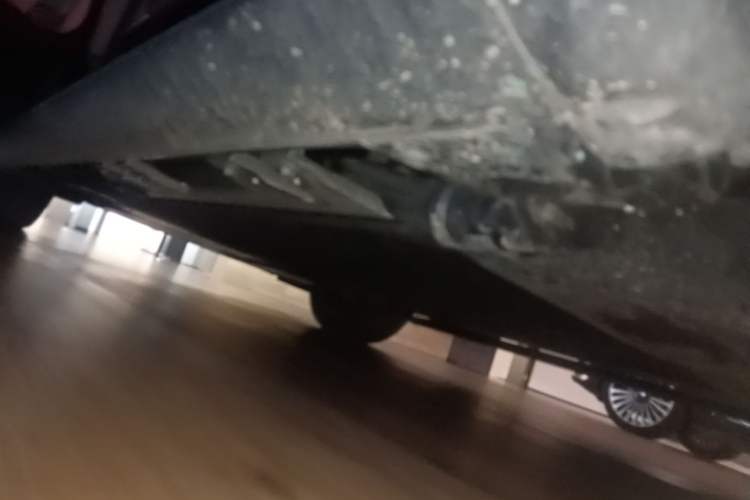 Used Hima AITO M7 2026 Model Range-Extending Max All-Wheel Drive 5-Seater Version Left Side Sill