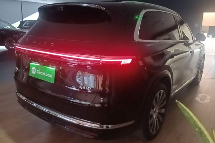 Used Hima AITO M7 2026 Model Range-Extending Max All-Wheel Drive 5-Seater Version Rear Right 45 Deg