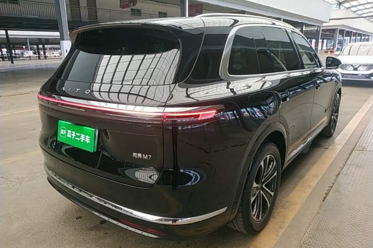 Used Hima AITO M7 2026 Model Range-Extending Pro+ All-Wheel Drive 5-Seater Version Rear Right 45 Deg