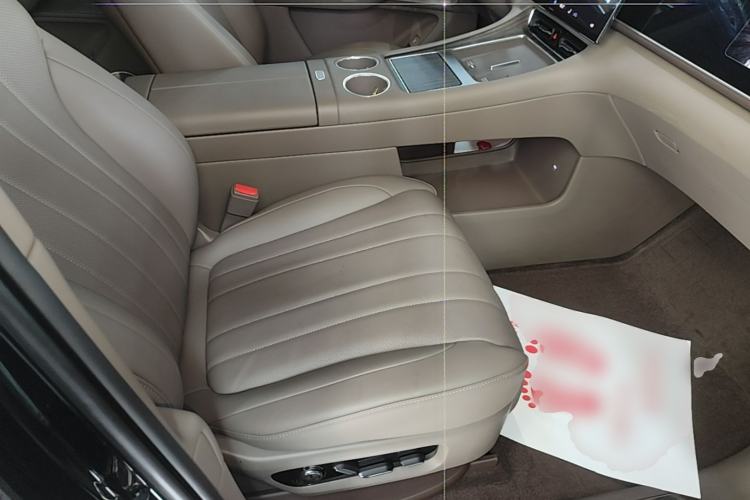 Used Hima AITO M7 2026 Model Range-Extending Ultra All-Wheel Drive 5-Seater Version Right Front Seat