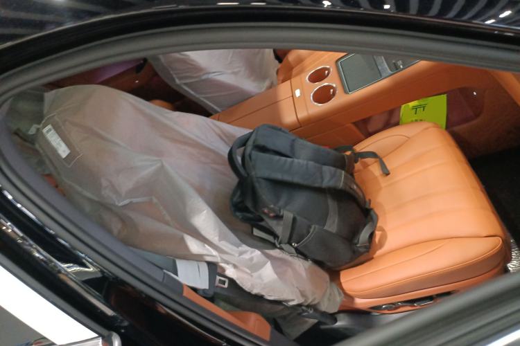Used Hima AITO M7 2026 Model Range-Extending Pro+ All-Wheel Drive 5-Seater Version Right Front Seat