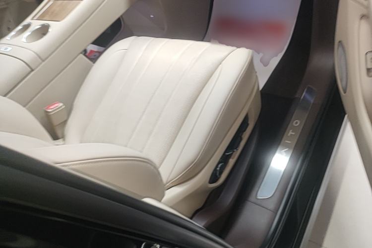 Used Hima AITO M7 2026 Model Range-Extending Max All-Wheel Drive 5-Seater Version Right Front Seat