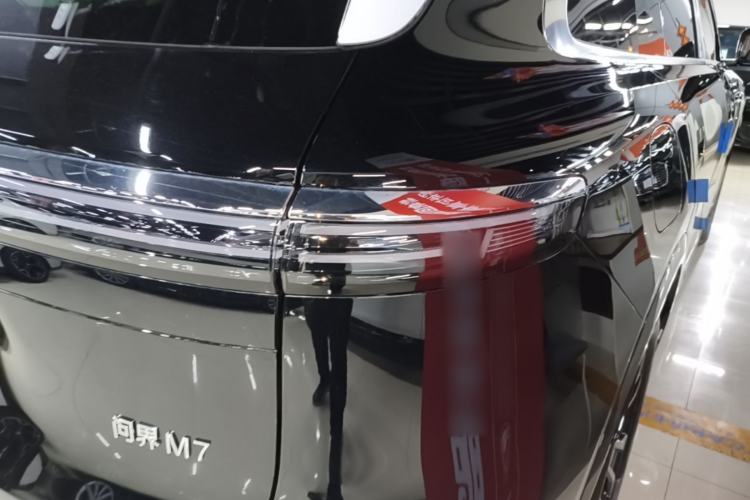 Used Hima AITO M7 2026 Model Range-Extending Max All-Wheel Drive 5-Seater Version Right Rear Taillight