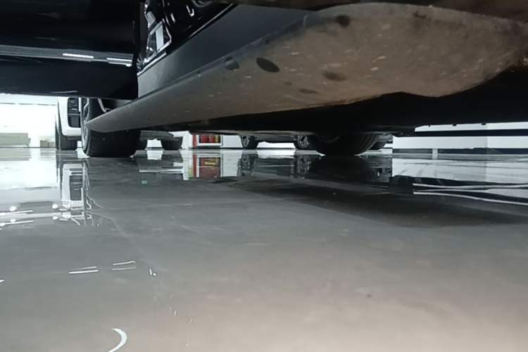 Used Hima AITO M7 2026 Model Range-Extending Ultra All-Wheel Drive 5-Seater Version Right Side Sill