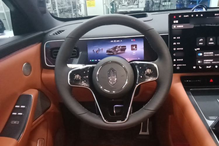 Used Hima AITO M7 2026 Model Pure Electric Max Long Range 5-Seater Version Steering Wheel