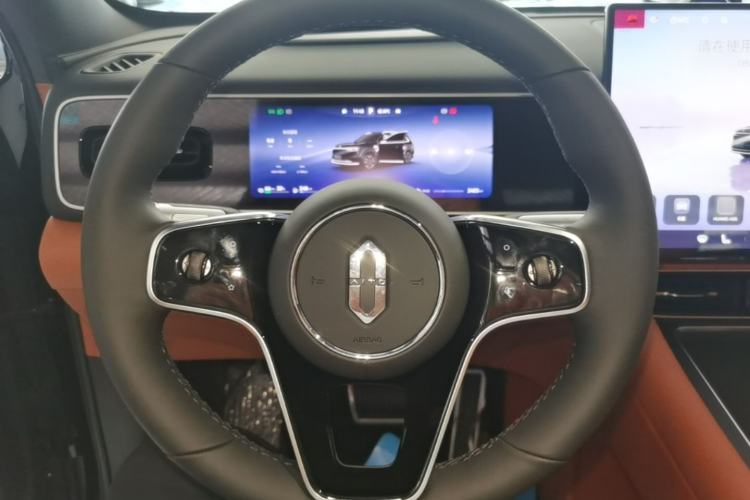 Used Hima AITO M7 2026 Model Range-Extending Max All-Wheel Drive 5-Seater Version Steering Wheel