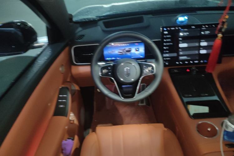 Used Hima AITO M7 2026 Model Range-Extending Max All-Wheel Drive 5-Seater Version Steering Wheel