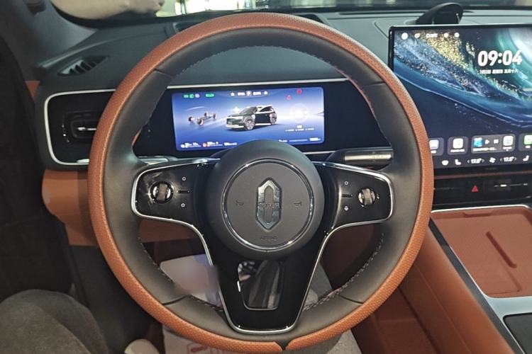 Used Hima AITO M7 2026 Model Range-Extending Max All-Wheel Drive 5-Seater Version Steering Wheel