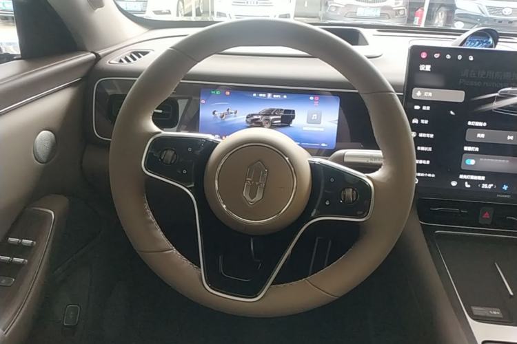 Used Hima AITO M7 2026 Model Range-Extending Ultra All-Wheel Drive 6-Seater Version Steering Wheel