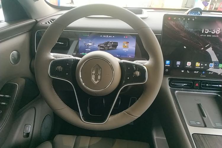 Used Hima AITO M7 2026 Model, Range-Extended Max Long-Range Version, 5 Seats Steering Wheel