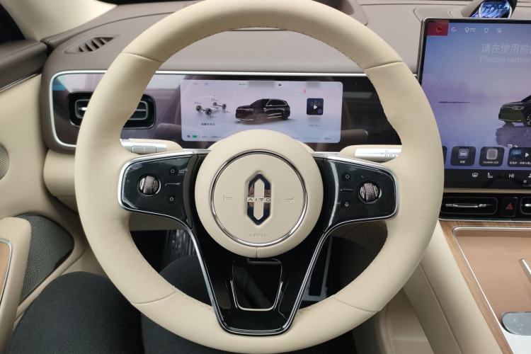 Used Hima AITO M7 2026 Model Pure Electric Max Long Range 5-Seater Version Steering Wheel
