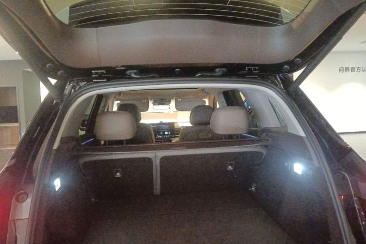 Used Hima AITO M7 2026 Model Pure Electric Max Long Range 5-Seater Version Trunk