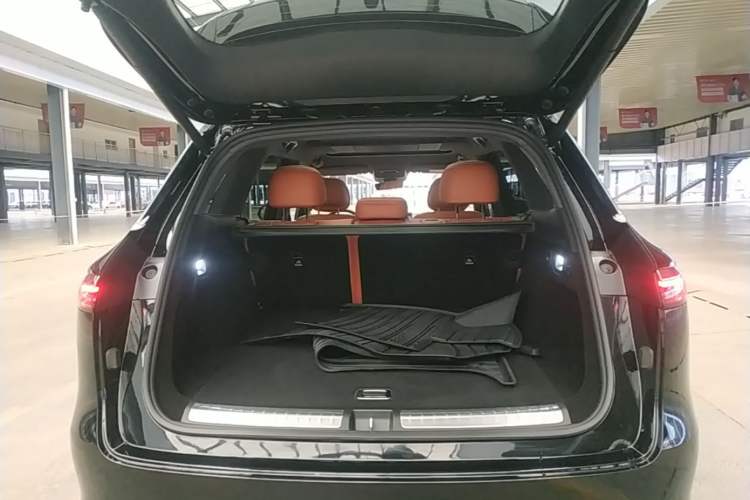 Used Hima AITO M7 2026 Model Range-Extending Pro+ All-Wheel Drive 5-Seater Version Trunk