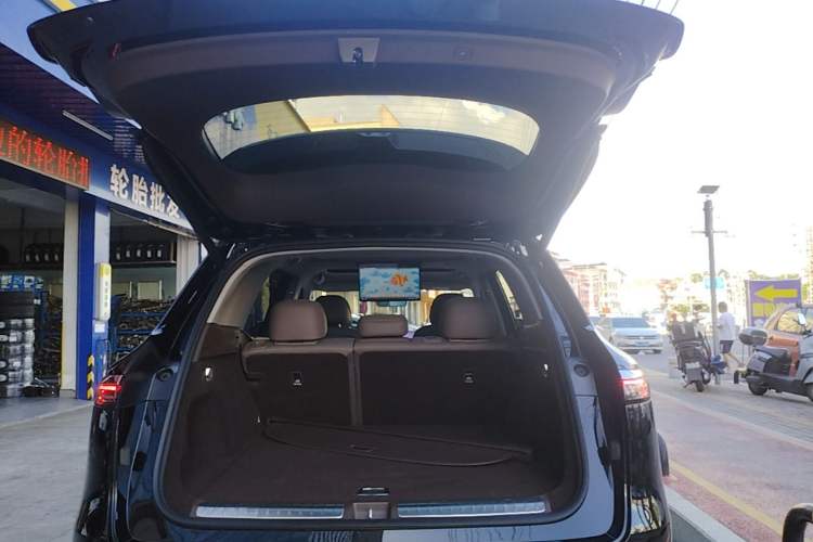 Used Hima AITO M7 2026 Model Range-Extending Ultra All-Wheel Drive 5-Seater Version Trunk