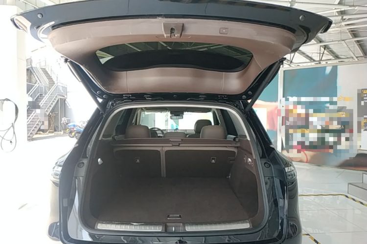 Used Hima AITO M7 2026 Model Range-Extending Ultra All-Wheel Drive 5-Seater Version Trunk