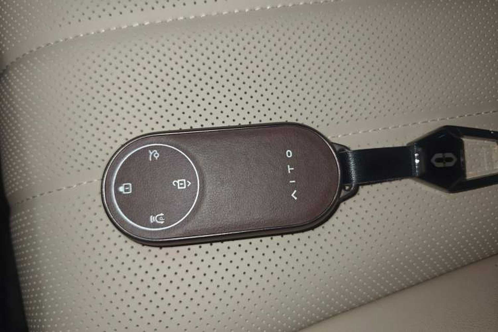 Used Hima AITO M7 2026 Model Range-Extending Max All-Wheel Drive 5-Seater Version Vehicle Key