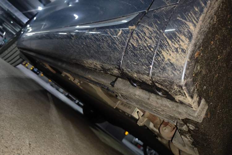 Used Hima AITO M7 2026 Model Range-Extending Max All-Wheel Drive 5-Seater Version Chassis Front Right