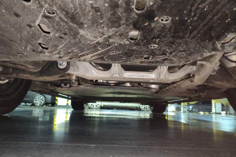 Used Hima AITO M7 2026 Model Range-Extending Max All-Wheel Drive 6-Seater Version Chassis Rear