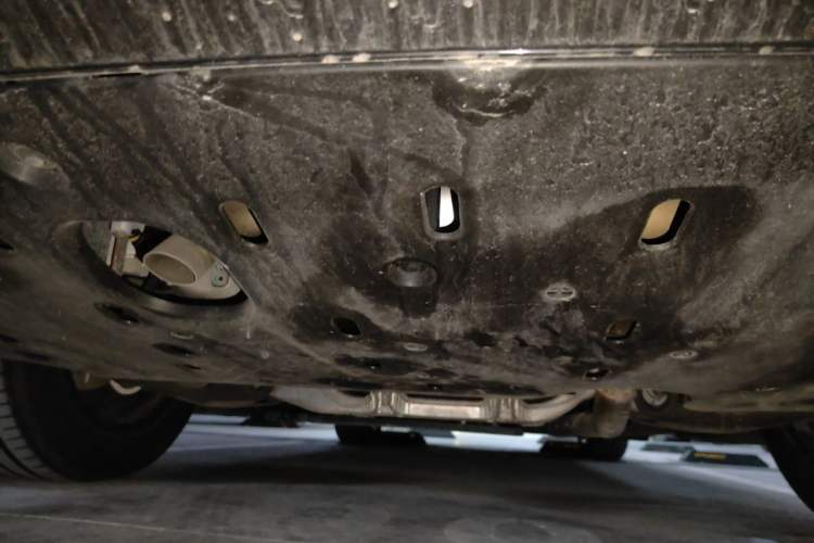 Used Hima AITO M7 2026 Model Range-Extending Max All-Wheel Drive 5-Seater Version Chassis Rear