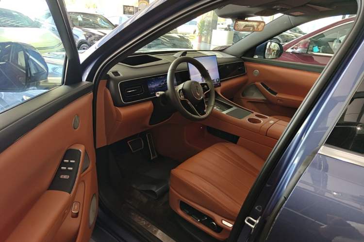 Used Hima AITO M7 2026 Model Range-Extending Ultra All-Wheel Drive 5-Seater Version Driver Seat