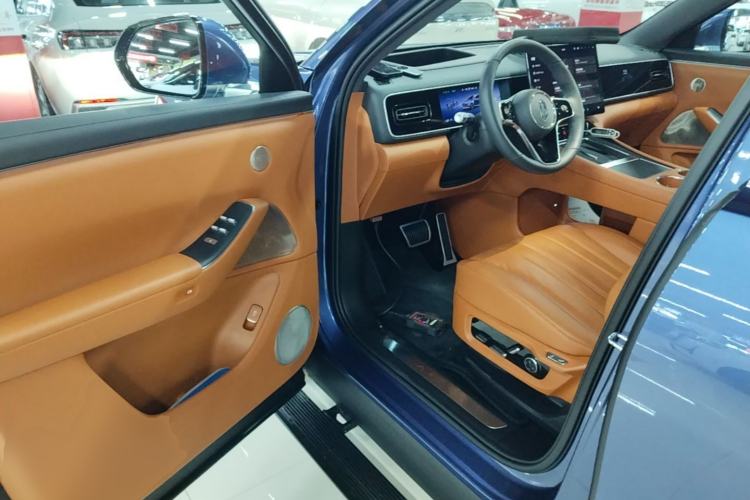 Used Hima AITO M7 2026 Model Range-Extending Ultra All-Wheel Drive 5-Seater Version Driver Seat