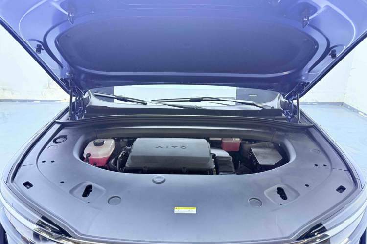 Used Hima AITO M7 2026 Model Range-Extending Ultra All-Wheel Drive 5-Seater Version Engine Bay