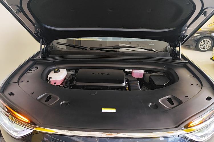 Used Hima AITO M7 2026 Model Range-Extending Max All-Wheel Drive 5-Seater Version Engine Bay