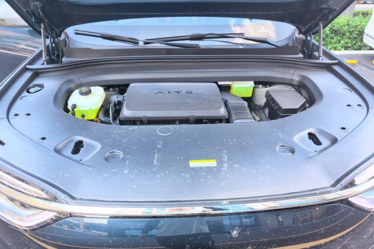 Used Hima AITO M7 2026 Model, Range-Extended Max Long-Range Version, 5 Seats Engine Bay