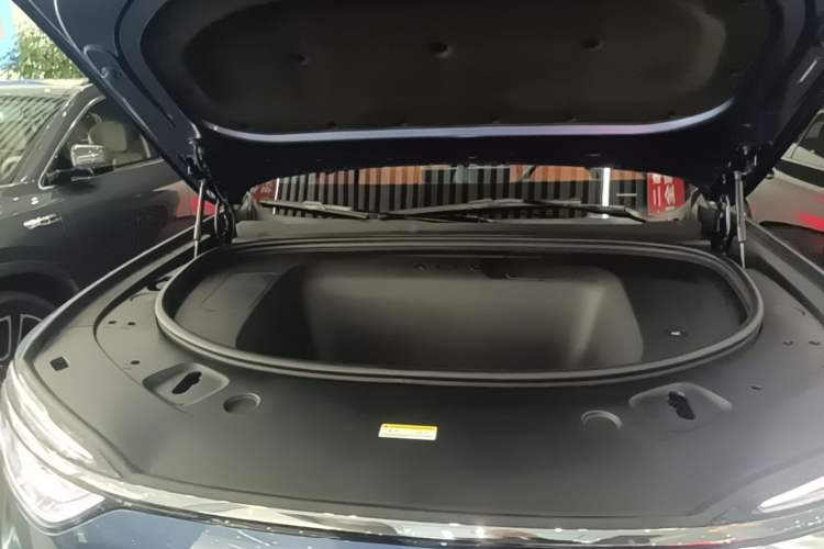 Used Hima AITO M7 2026 Model Pure Electric Max All-Wheel Drive 5-Seater Version Engine Bay