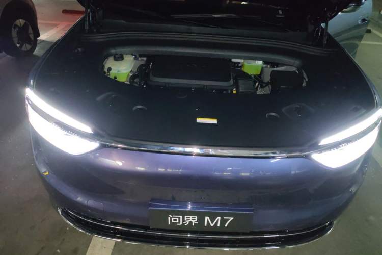 Used Hima AITO M7 2026 Model Range-Extending Max All-Wheel Drive 5-Seater Version Engine Bay