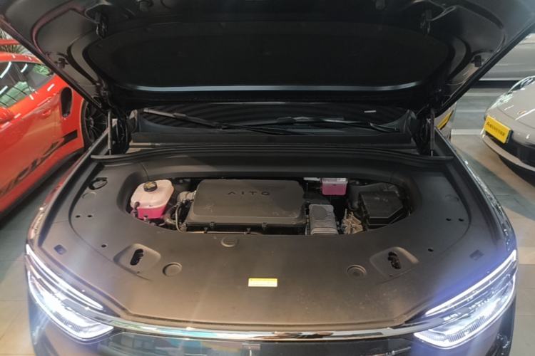 Used Hima AITO M7 2026 Model Range-Extending Max All-Wheel Drive 6-Seater Version Engine Bay