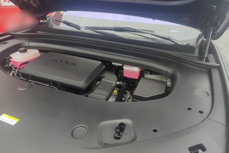 Used Hima AITO M7 2026 Model Range-Extending Ultra All-Wheel Drive 5-Seater Version Engine Bay Left